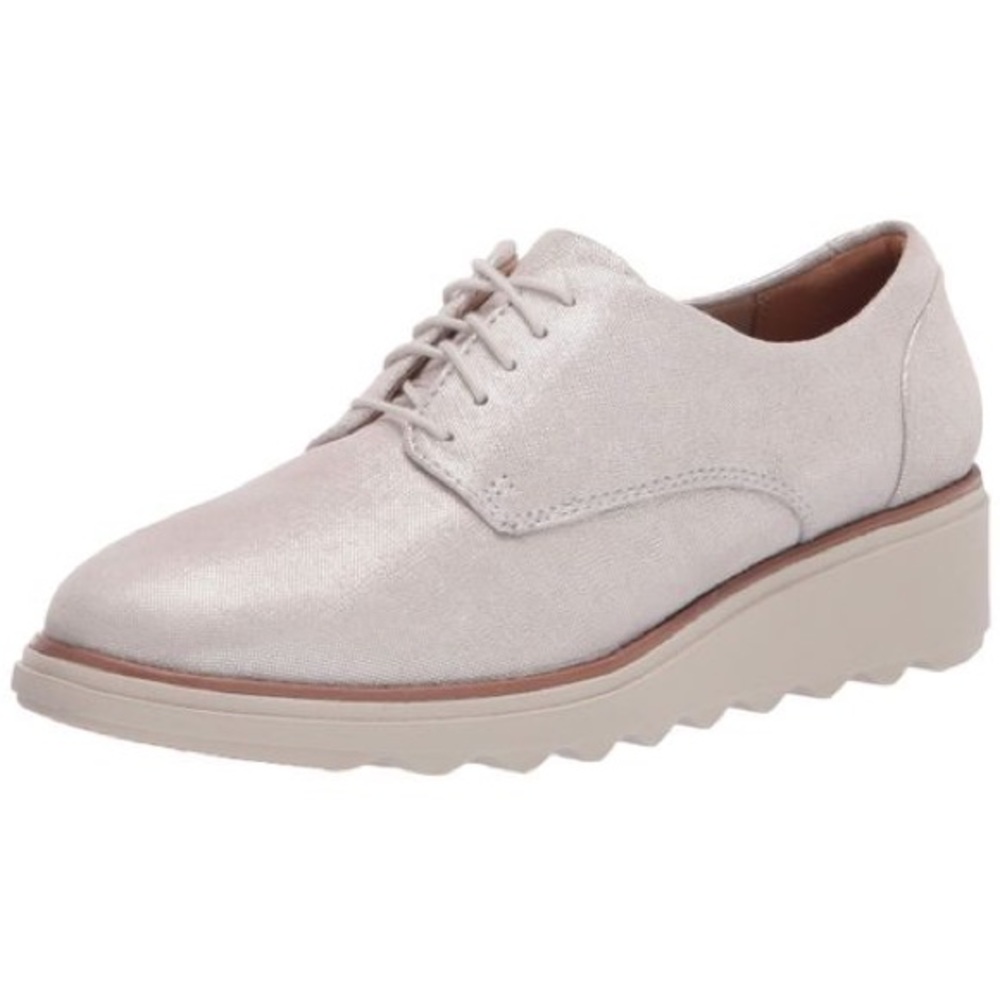 CLARKS Clarks Sharon Noel silver metallic shoes 8.5 NWB